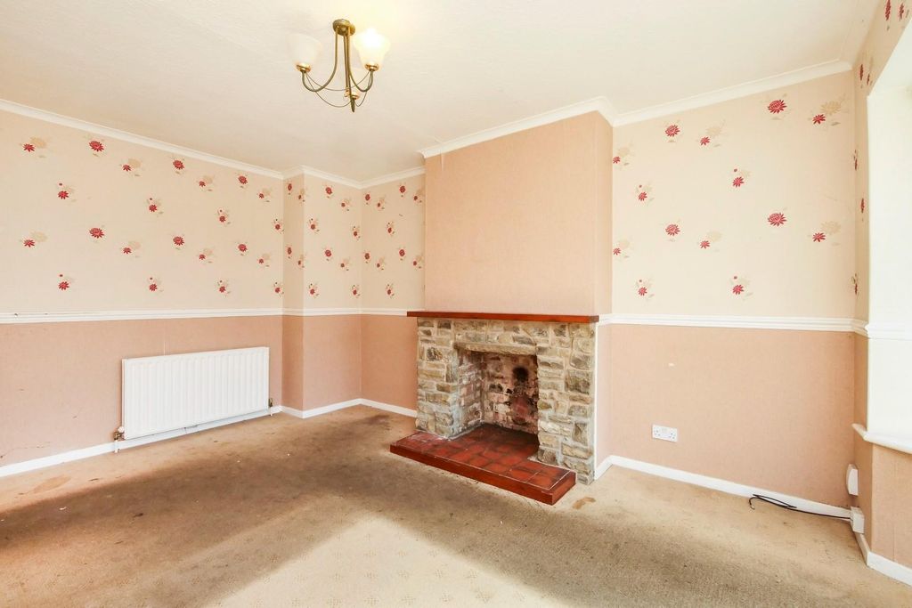 Property photo 3 of 16 Pnmb0445.Jpg