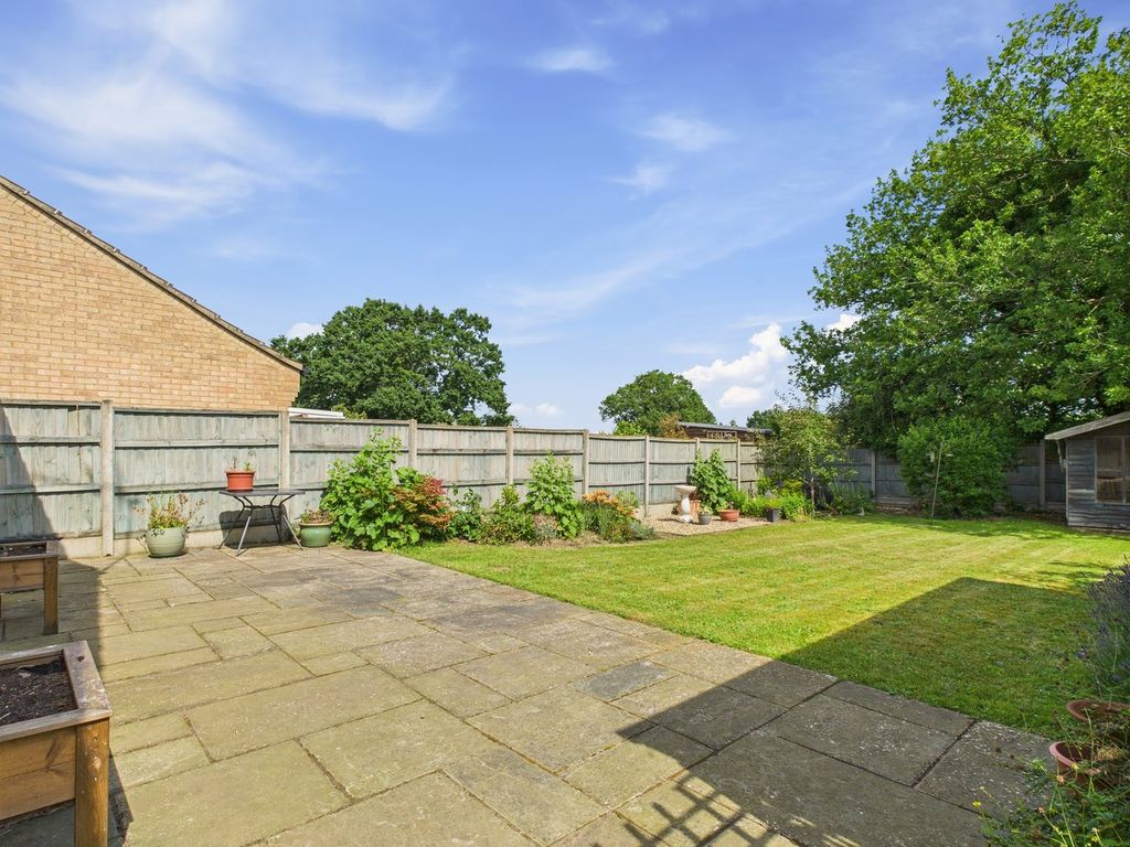 Property photo 2 of 16
