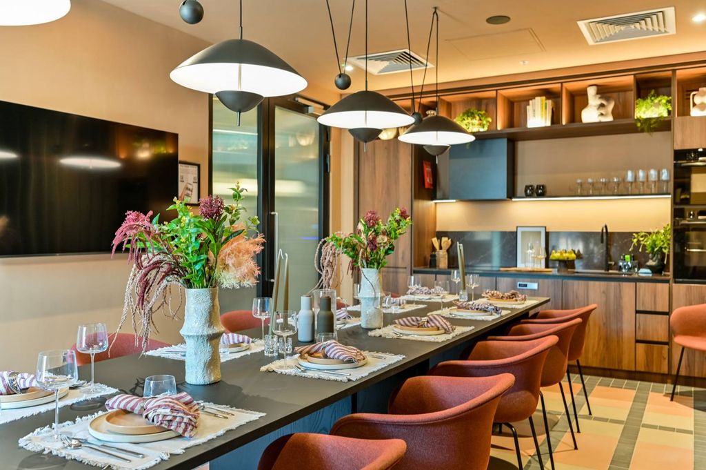 Property photo 1 of 39