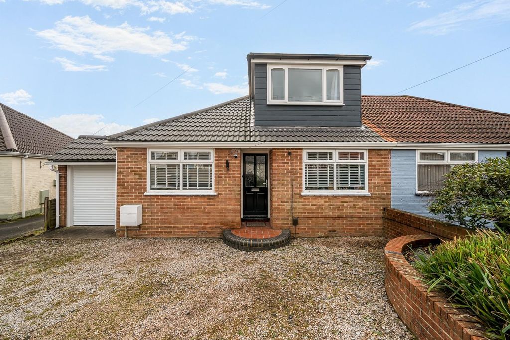 Property photo 2 of 19 1402346-2-697B87Bca09ba.Jpg