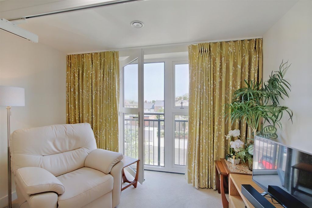 Property photo 2 of 23 Living Room: