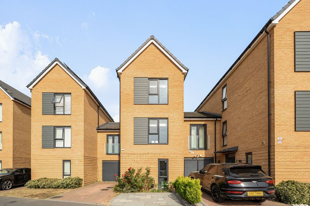 Property photo 1 of 21 5162600