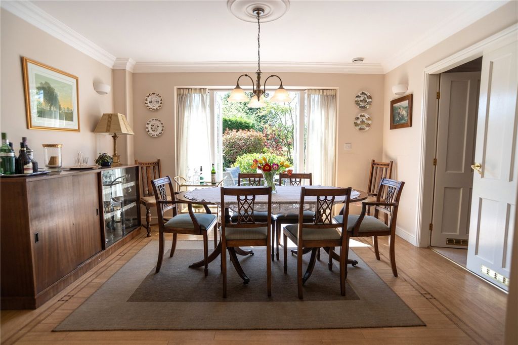 5 bed detached house for saleWolverhampton Road, Cannock, Staffordshire WS11 photo 5