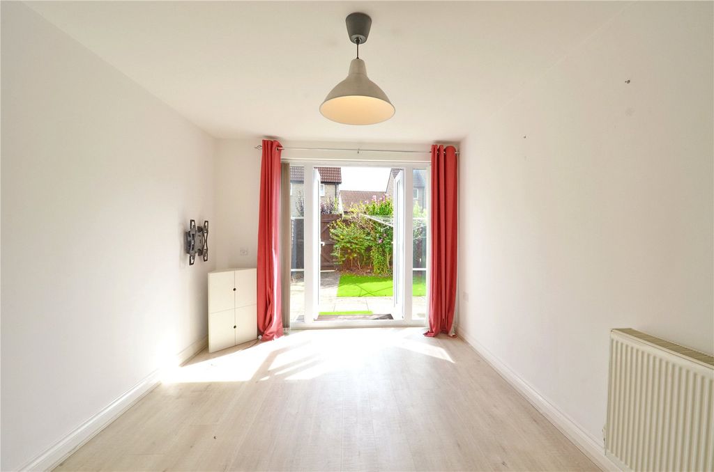 Property photo 1 of 9 Picture No. 07