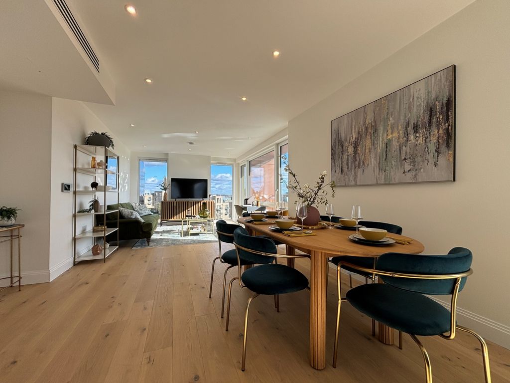 Property photo 3 of 15 Photo 14