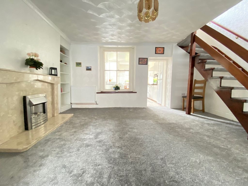 Property photo 2 of 12 Not Specified