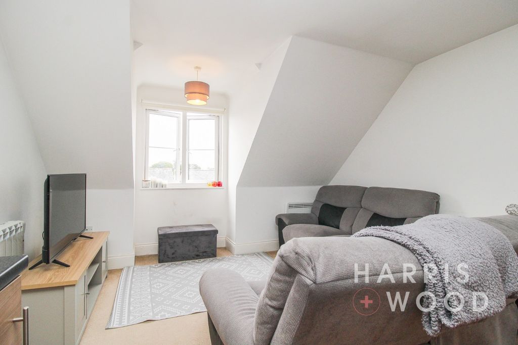Property photo 3 of 9 4591132