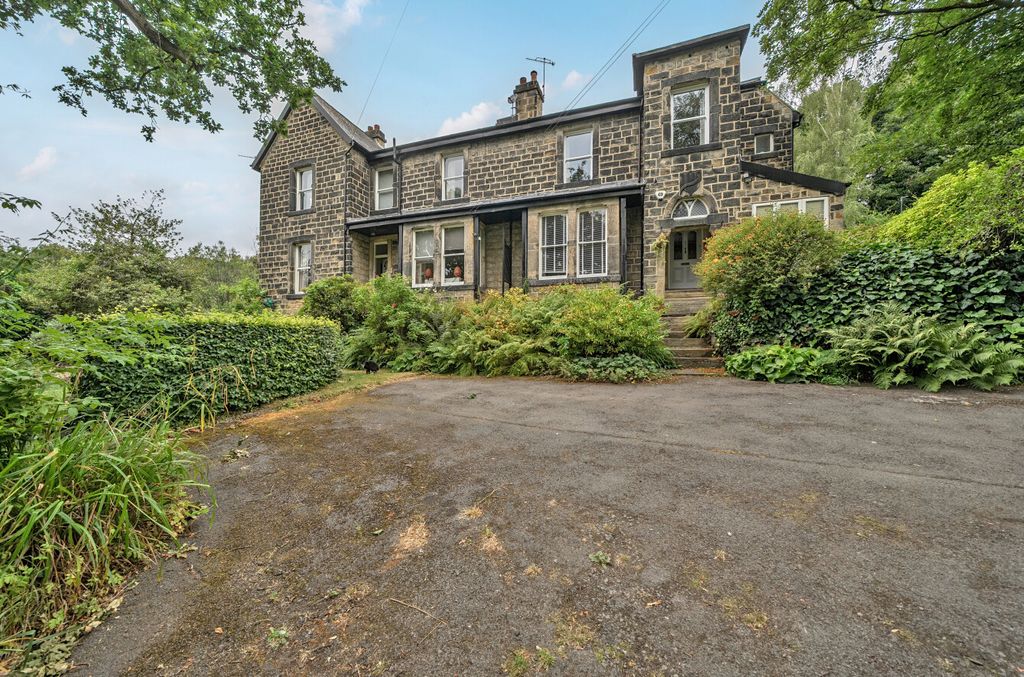 Property photo 1 of 17 1497511-6-6A60822...