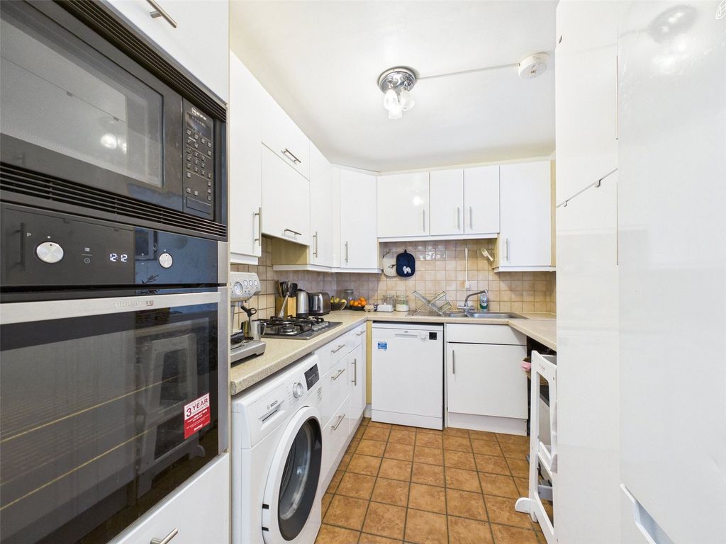 Property photo 3 of 6 Picture No. 05