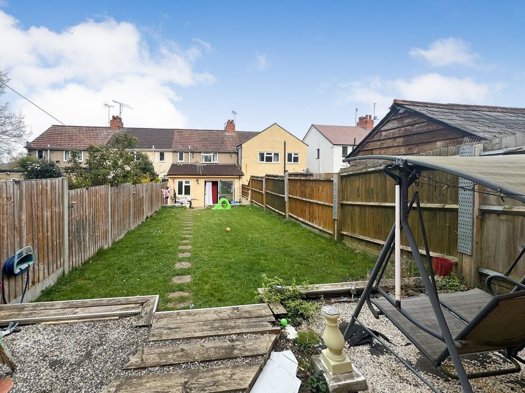 Property photo 2 of 10