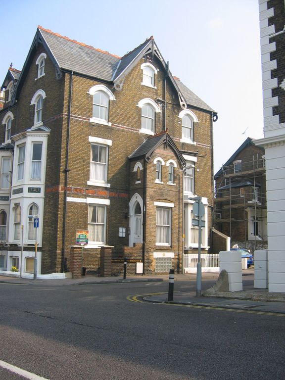 Property photo 1 of 10