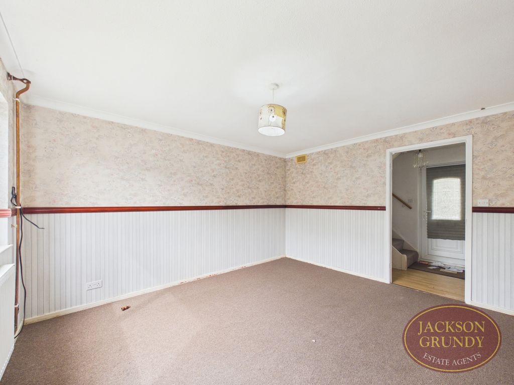 Property photo 3 of 16 Flaxlands Court