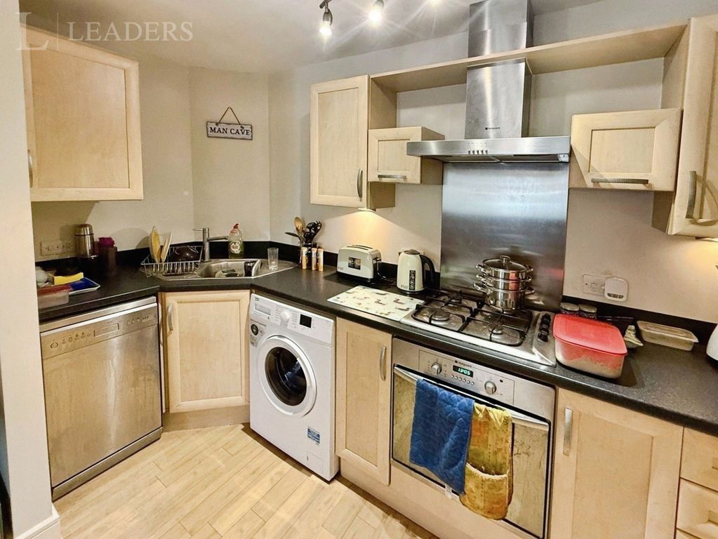 Property photo 3 of 13 Pbox-Img.Jpg