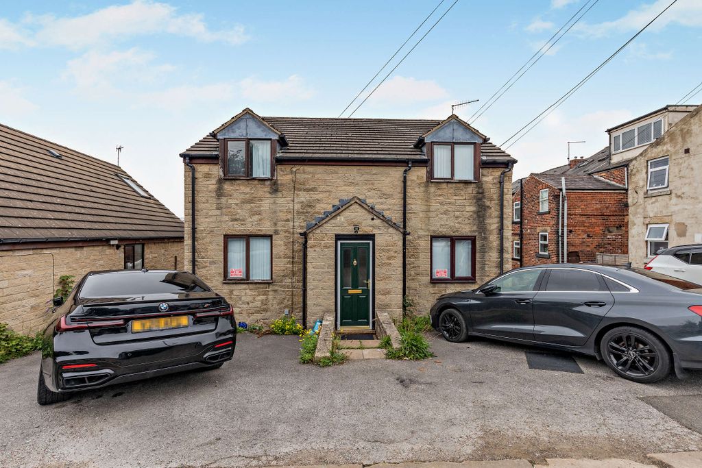 Property photo 1 of 23