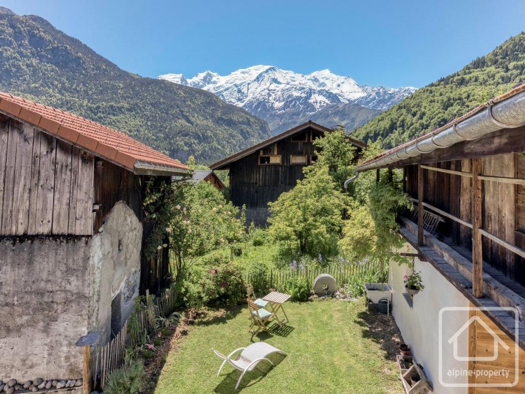 Property photo 2 of 40