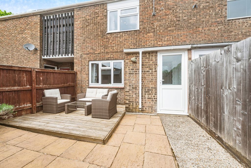 Property photo 3 of 17