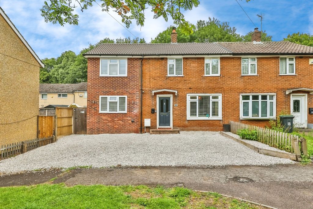 Property photo 1 of 17