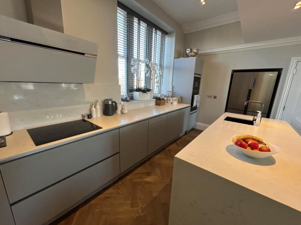 Property photo 3 of 9 944d25d28A32F4067Be5E6A69192E42c - Copy