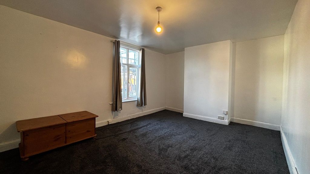 Property photo 2 of 9 Spacious Bedroom With Large Window And Neutral Dec...
