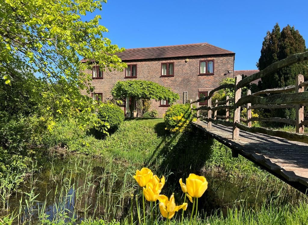 Property photo 2 of 25 Photo 2