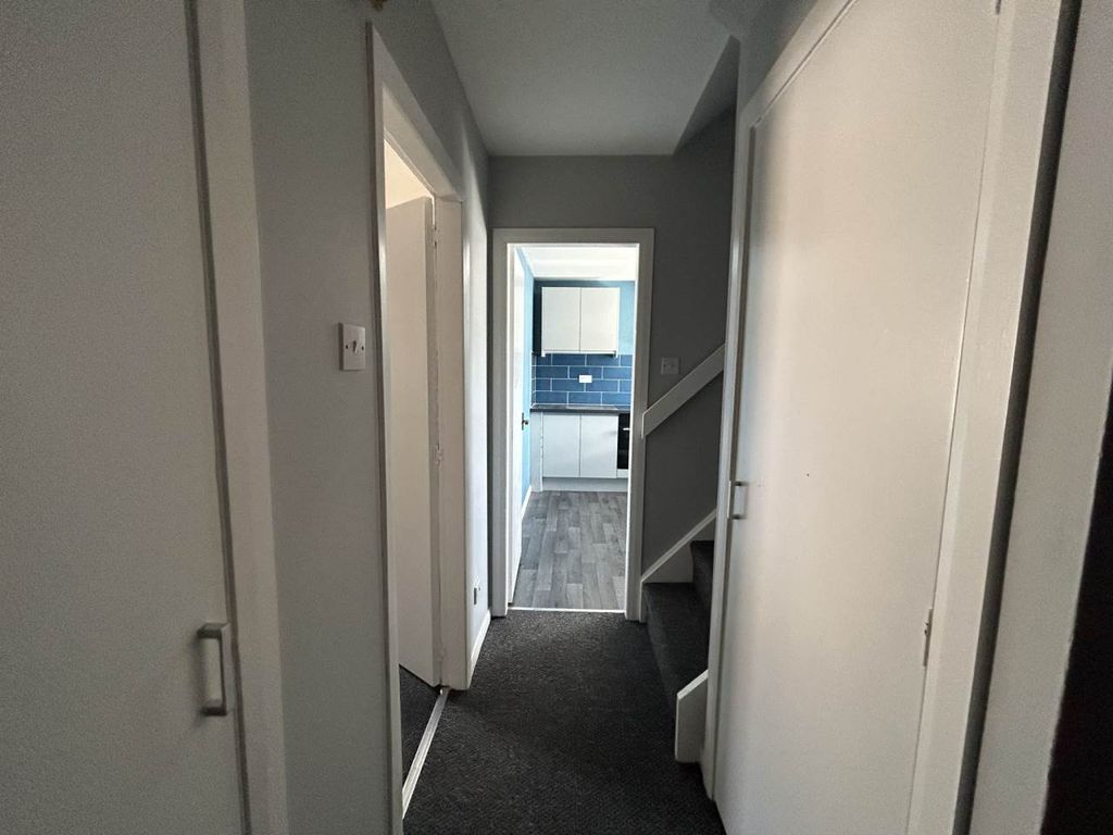 Property photo 3 of 10 Img_0851