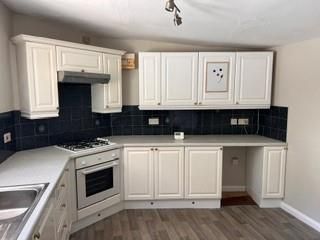 Property photo 1 of 4 Kitchen.Jpg