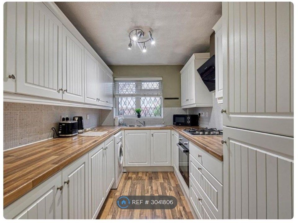 Property photo 1 of 4