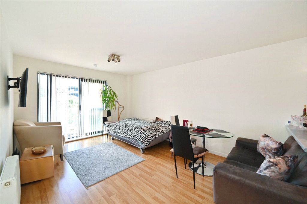 Property photo 2 of 9 Picture No. 02