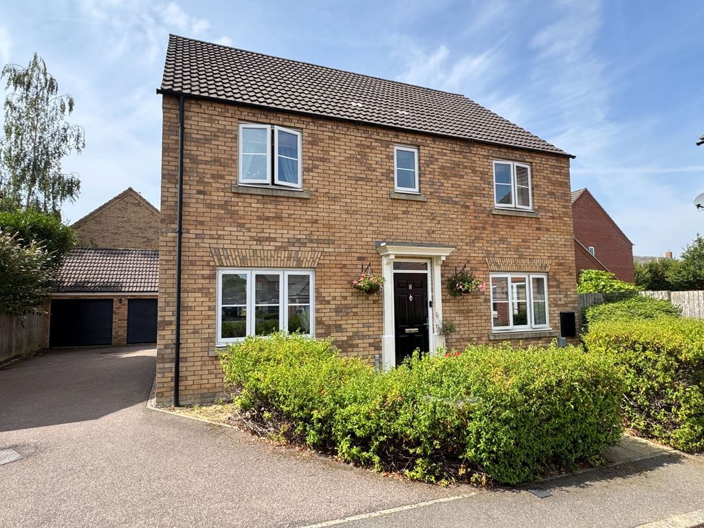 Property photo 1 of 18