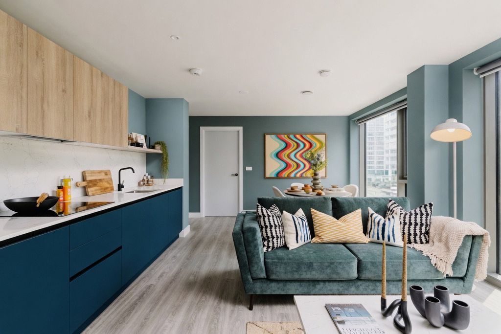 Property photo 1 of 6