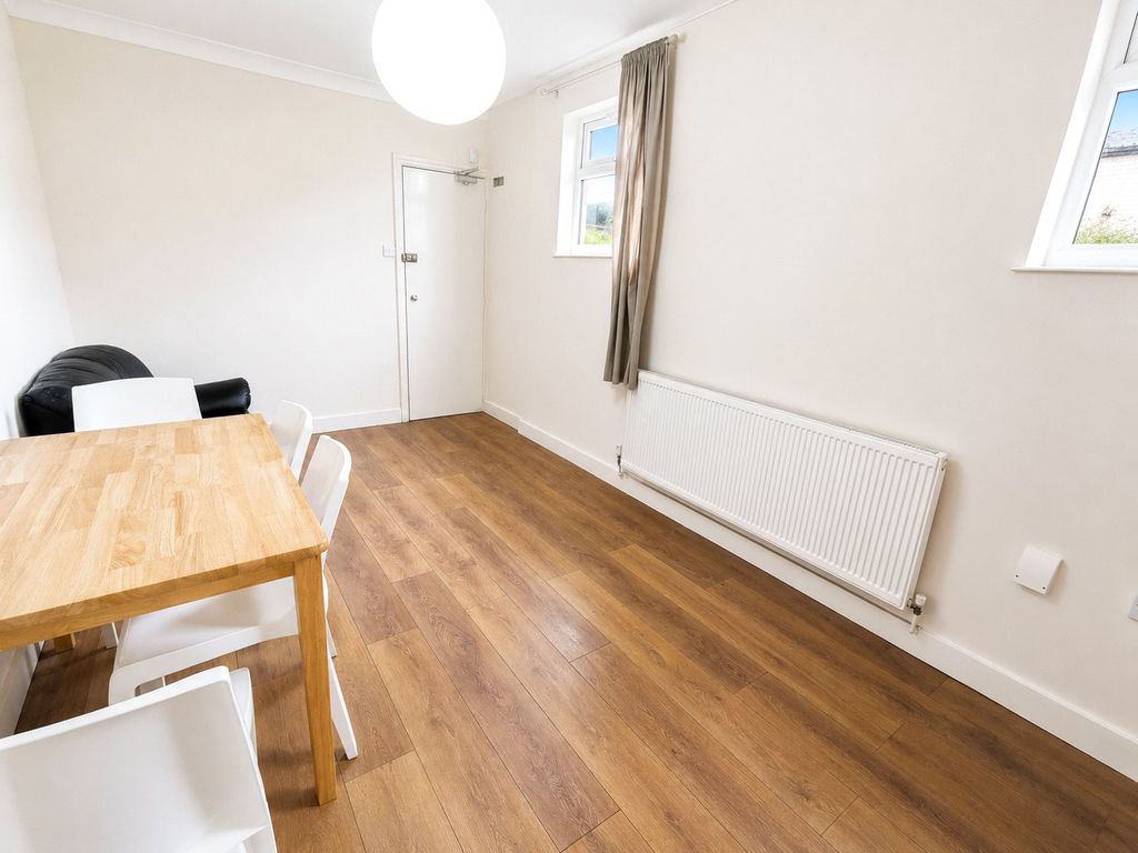 Property photo 3 of 7 Picture No. 20