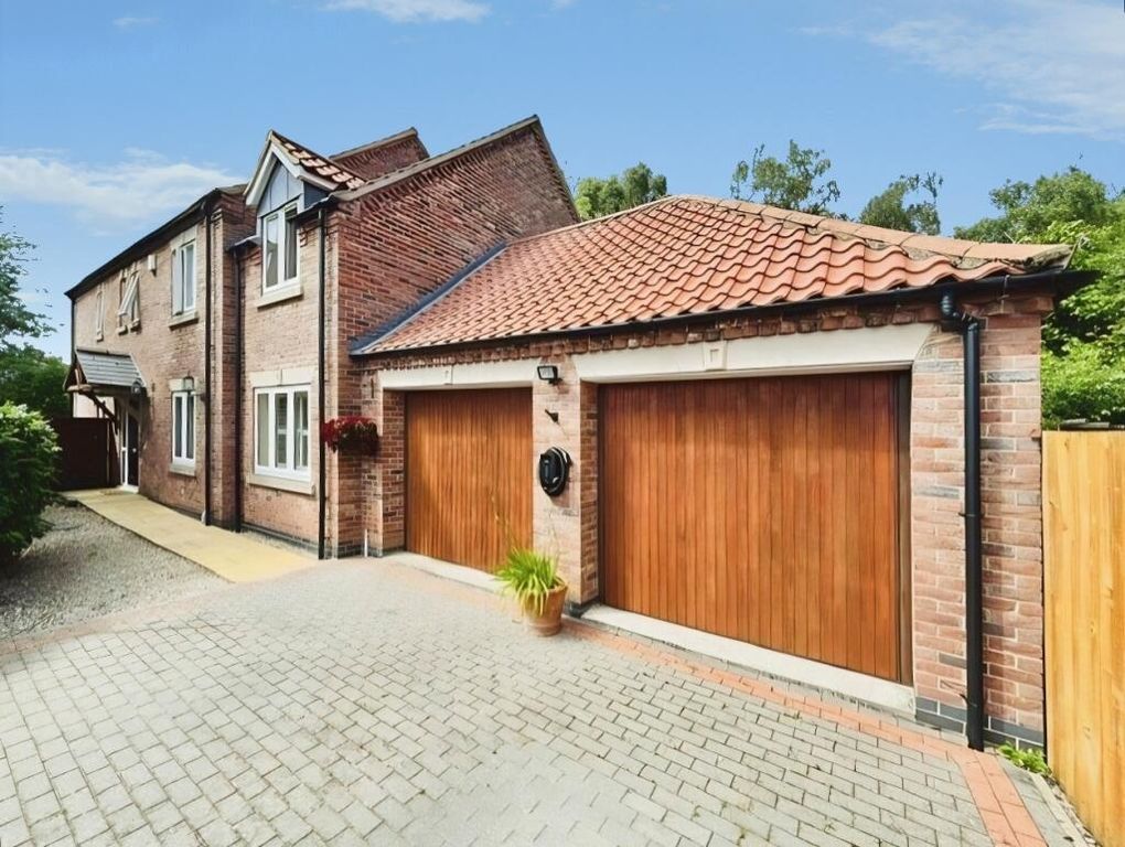 Property photo 1 of 29
