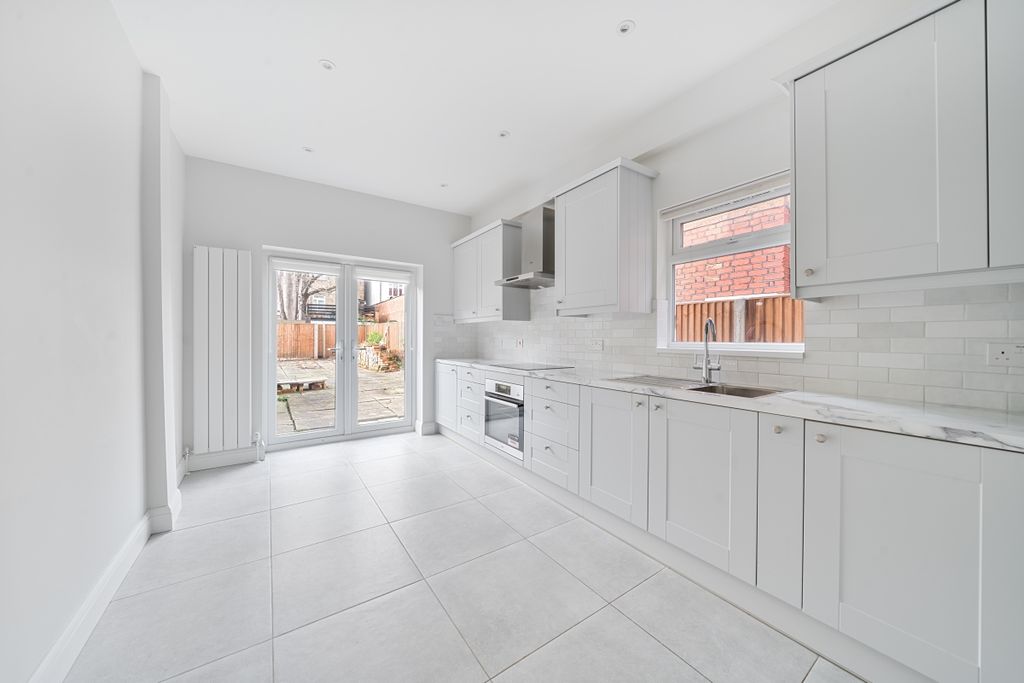 Property photo 2 of 20 1089642 (5)