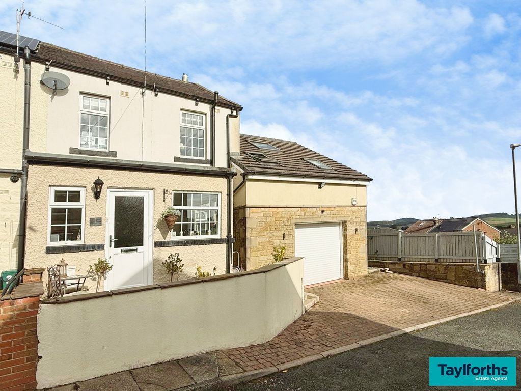 Property photo 1 of 30