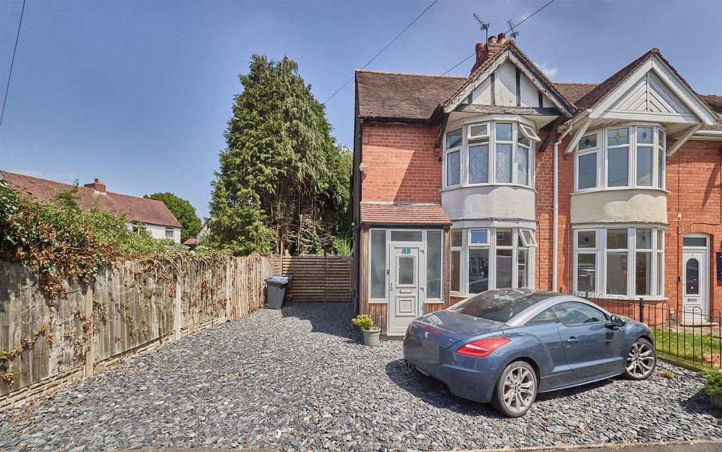 Property photo 1 of 15 Beaumont Ave Hinckley_14.Jpg