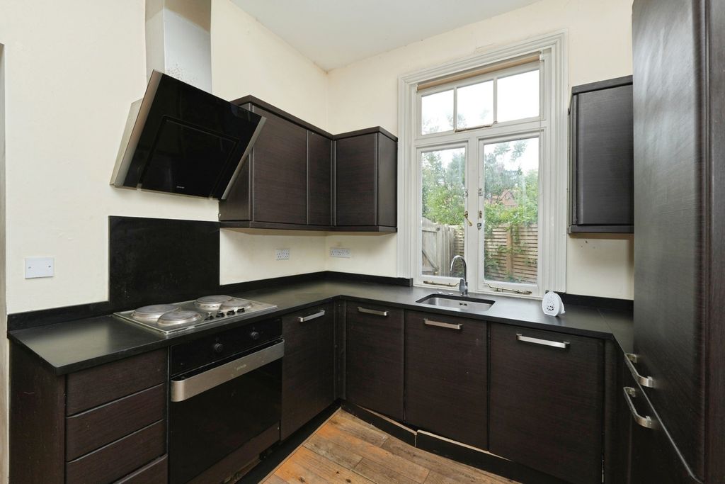 Property photo 2 of 17 Pbox-Img.Jpg