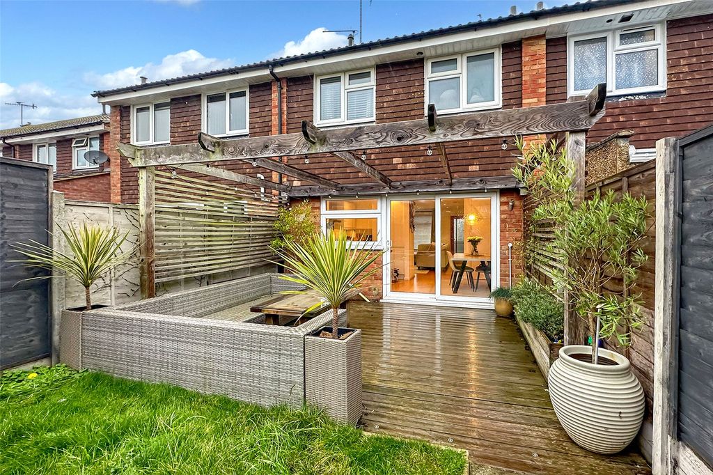 Property photo 3 of 19 Picture No. 17