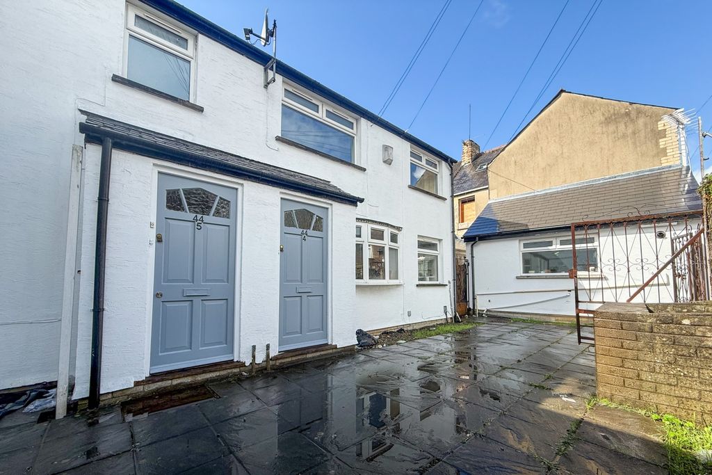 Property photo 2 of 22 Call 02920 454555 To Secure Your Viewing_1