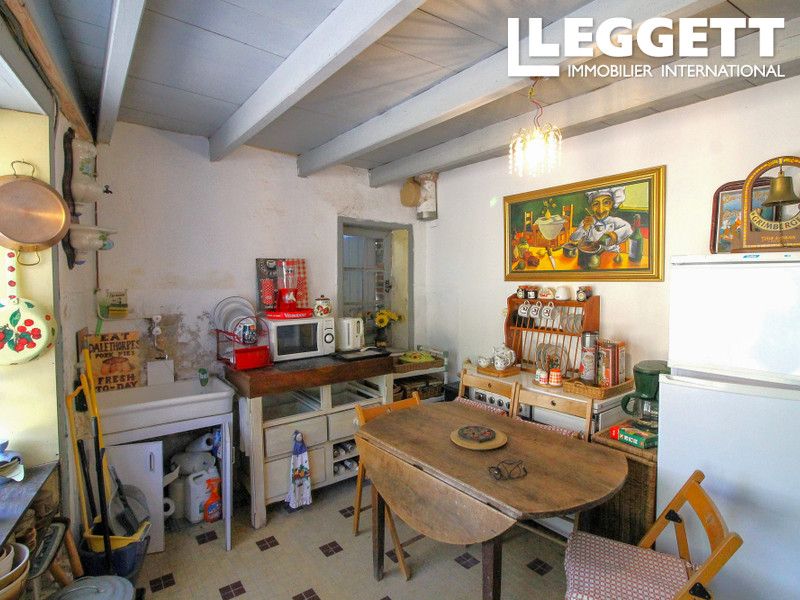 Property photo 3 of 10