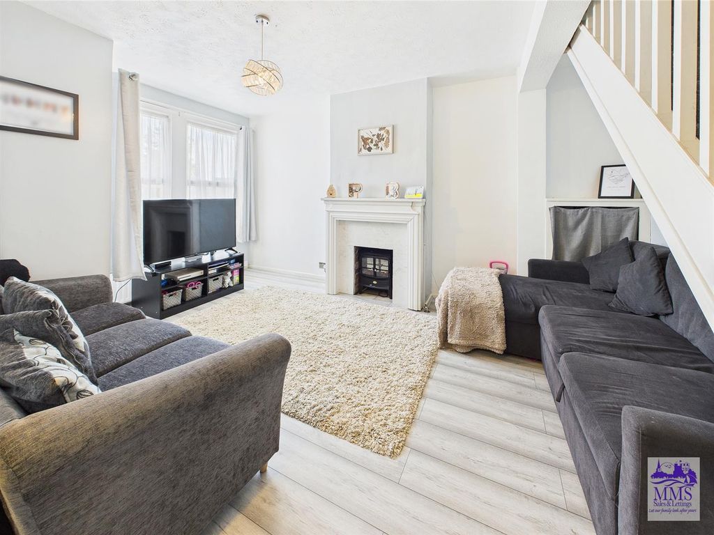 Property photo 1 of 20 Cam04098G0-Pr0031-Still002.Jpg