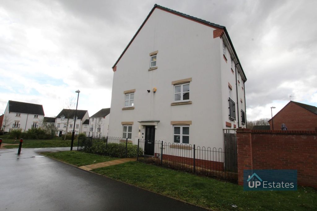 Property photo 1 of 24