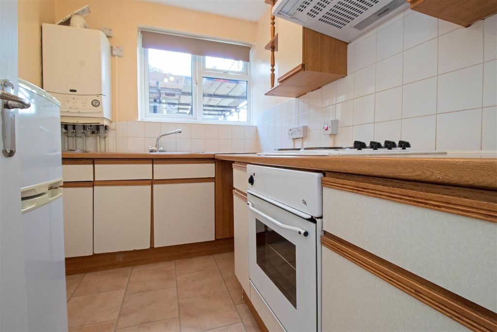 Property photo 3 of 7