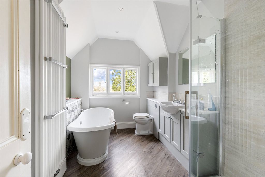 Additional image 17 of 6 bed detached house for saleGeorge Eliot Close, Witley, Godalming, Surrey GU8