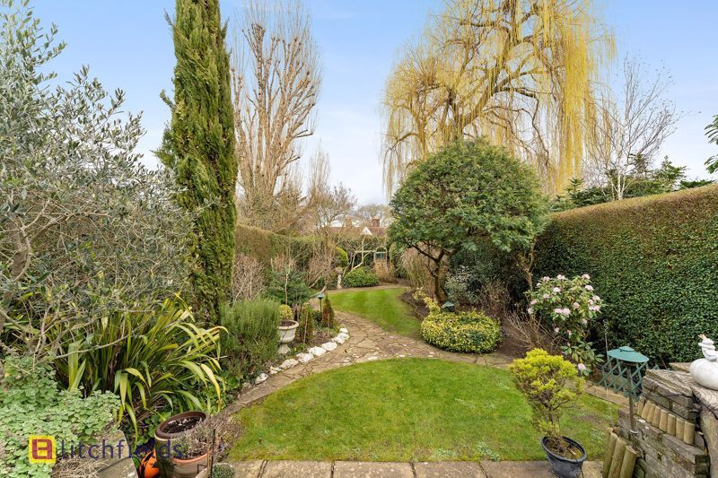Property photo 2 of 17 Photo 13