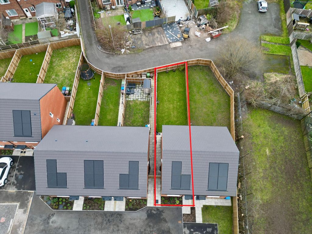 Property photo 1 of 21