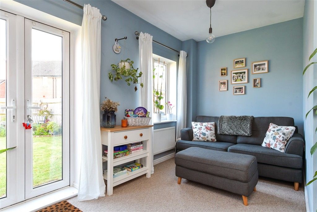 Property photo 2 of 14 Lounge/ Dining Room