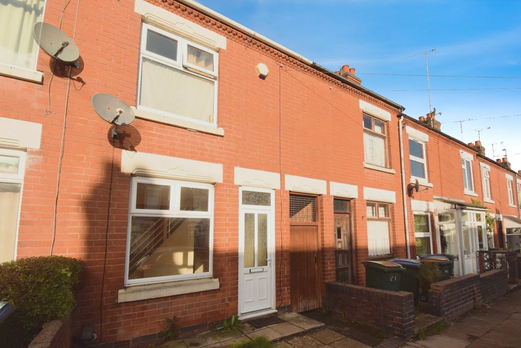 Property photo 1 of 22 Front