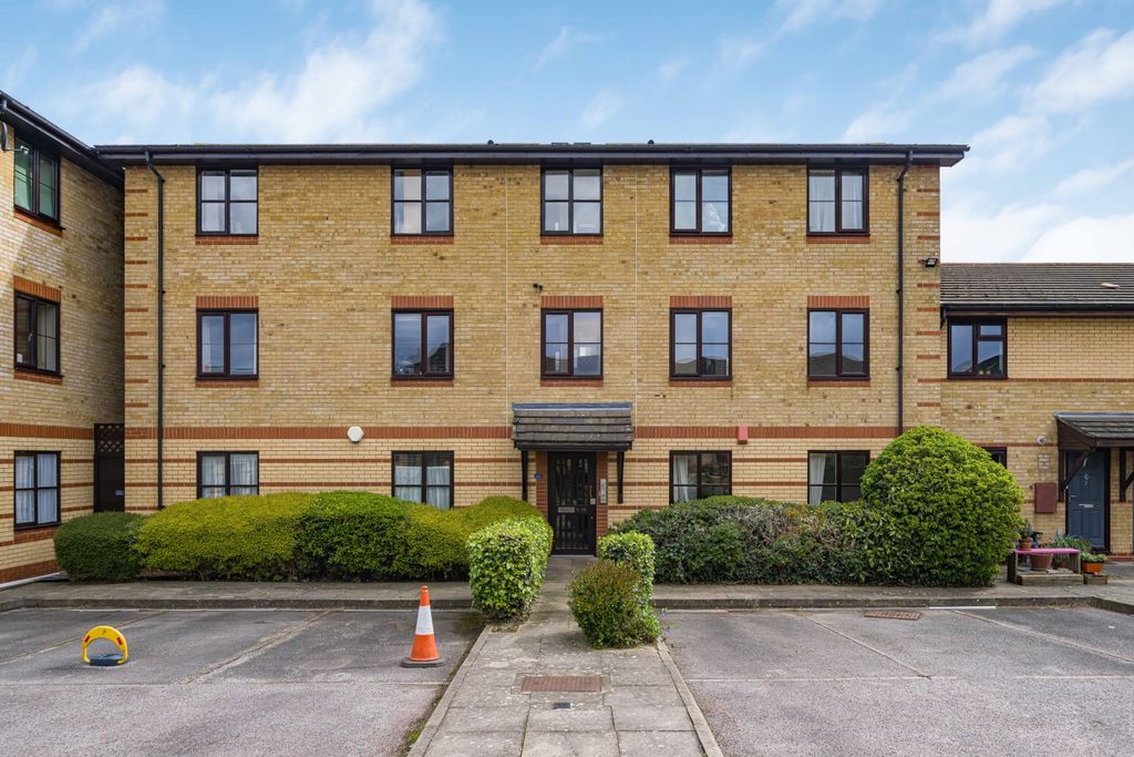 Property photo 1 of 8 Dsc01560