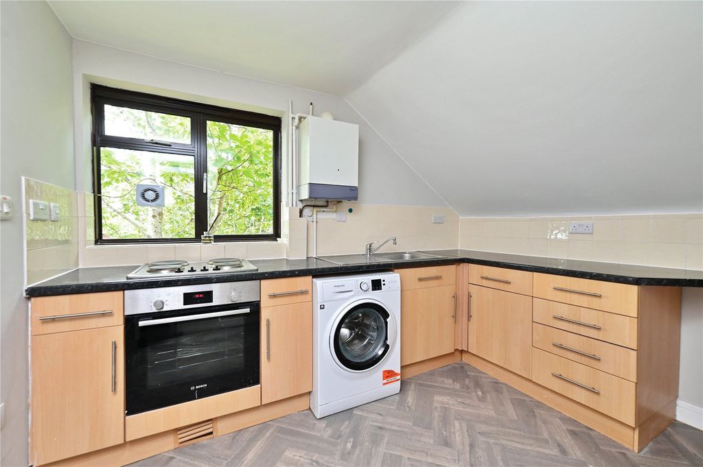 Property photo 3 of 9 Picture No. 05