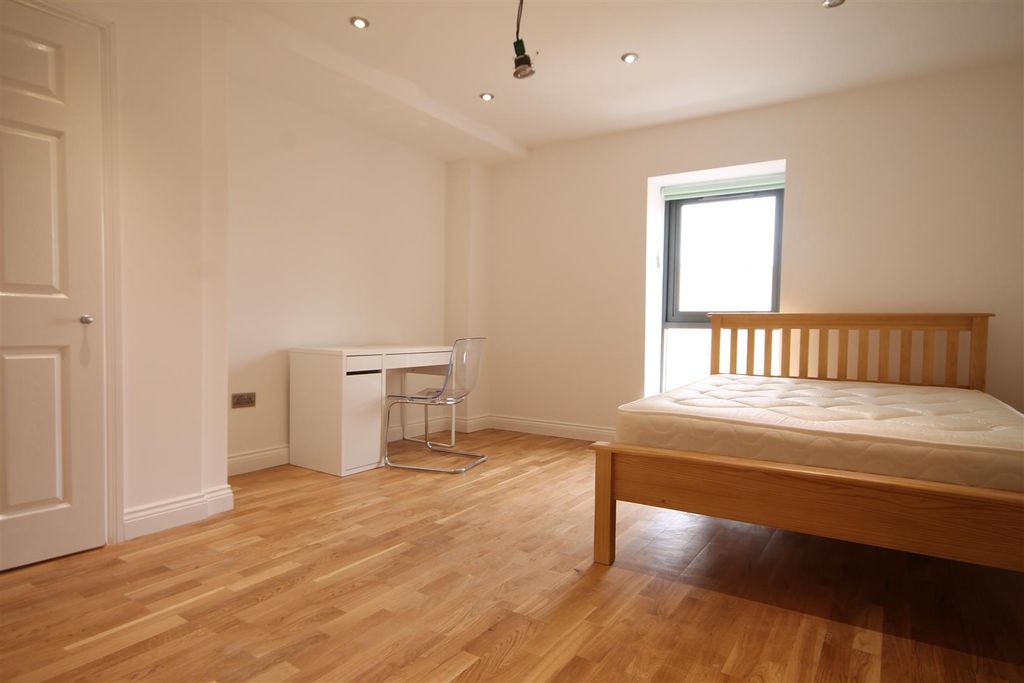 Property photo 3 of 6 3.Jpg